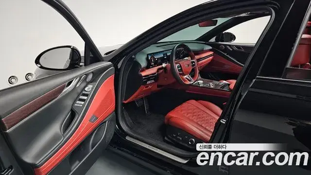 Genesis Electrified G80 2025 — Photo 10/20