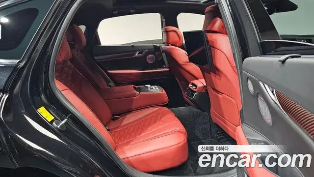 Genesis Electrified G80 2025 — Photo 13/20