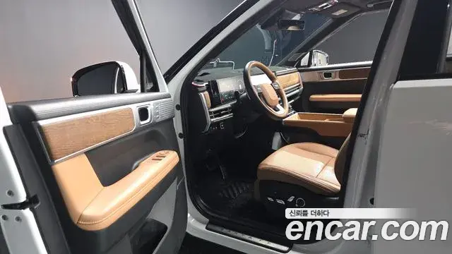 Hyundai Santa Fe 2023 — Şəkil 10/20