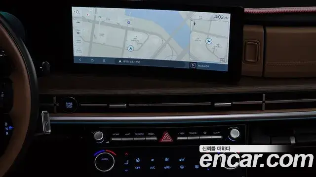 Hyundai Santa Fe 2023 — Şəkil 14/20