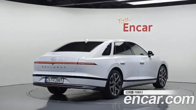 Hyundai Grandeur 2024 — Şəkil 2/20