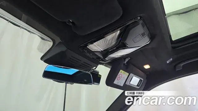 BMW X7 2023 — Photo 19/20