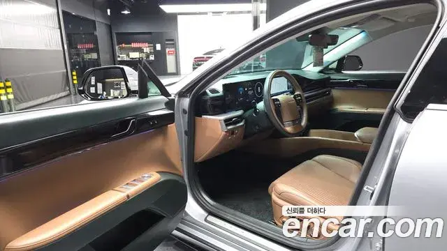 Hyundai Grandeur 2023 — Фото 10/20