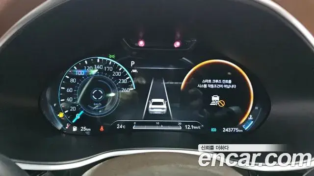 Genesis Electrified G80 2020 — Photo 8/20
