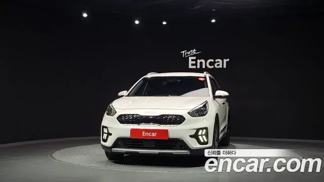 Kia Niro 2021 — Photo 3/20