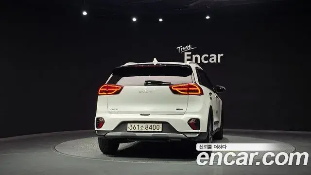 Kia Niro 2021 — Photo 4/20