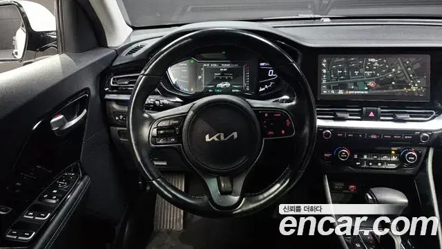 Kia Niro 2021 — Photo 13/20