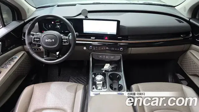 Kia Carnival 2024 — Photo 7/20