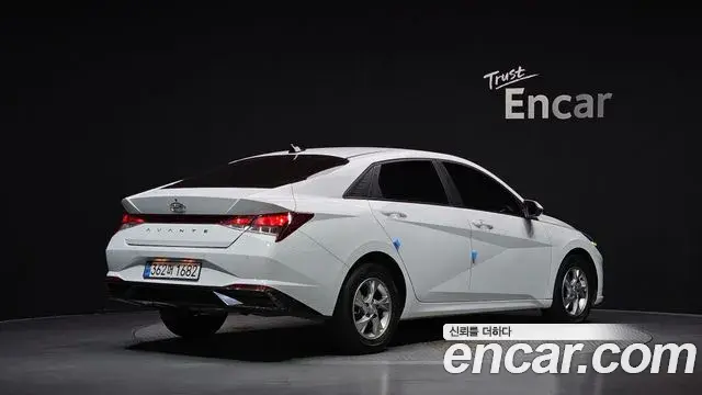 Hyundai Avante 2021 — Photo 2/20
