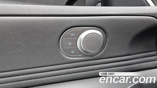 Hyundai Avante 2021 — Photo 18/20