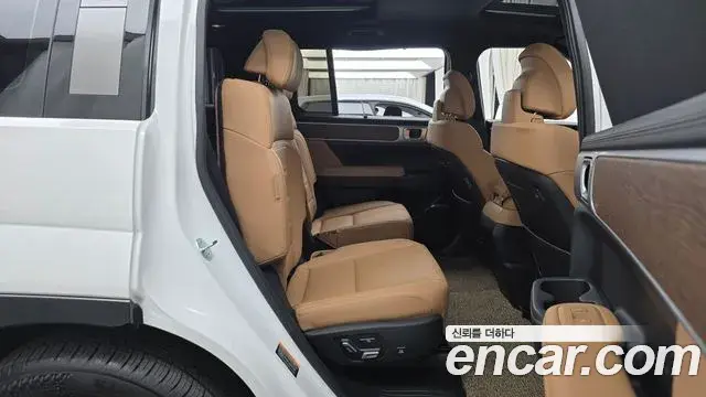 Hyundai Santa Fe 2023 — Photo 12/20