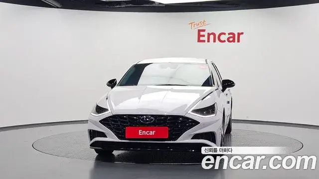 Hyundai Sonata 2022 — Photo 3/20
