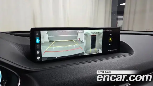 Genesis Electrified G80 2022 — Şəkil 15/20