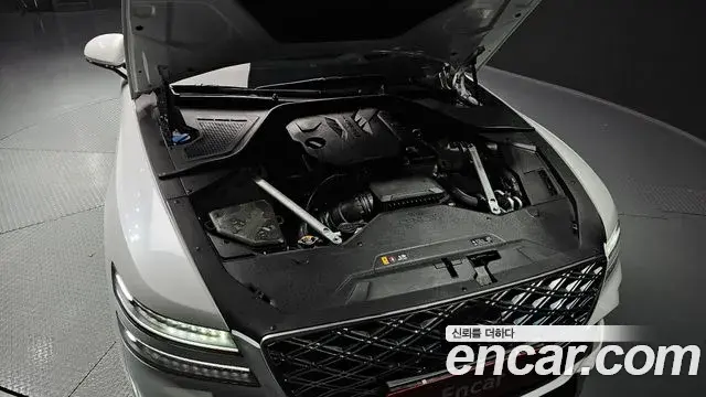 Genesis Electrified G80 2024 — Photo 6/20
