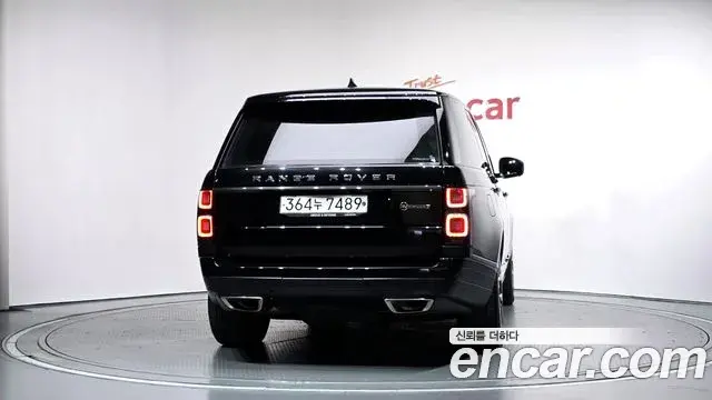 Land Rover Range Rover 2019 — Photo 4/20