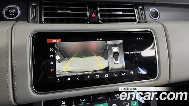 Land Rover Range Rover 2019 — Photo 15/20