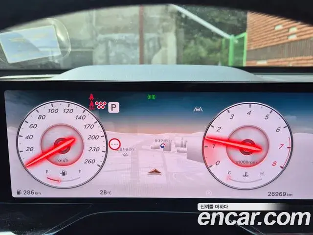 Genesis GV80 2024 — Photo 8/8