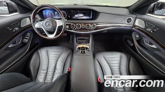 Mercedes-Benz S-Class 2019 — Photo 7/20