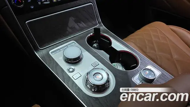 Genesis GV80 2024 — Photo 9/20