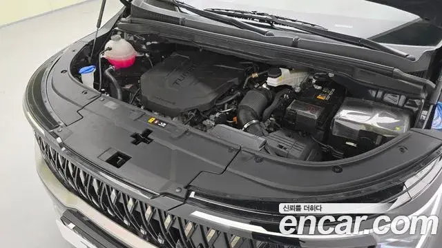 Kia Carnival 2025 — Фото 6/20