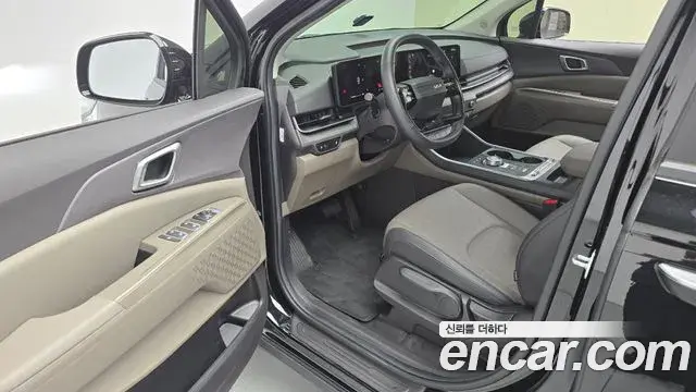Kia Carnival 2025 — Фото 10/20