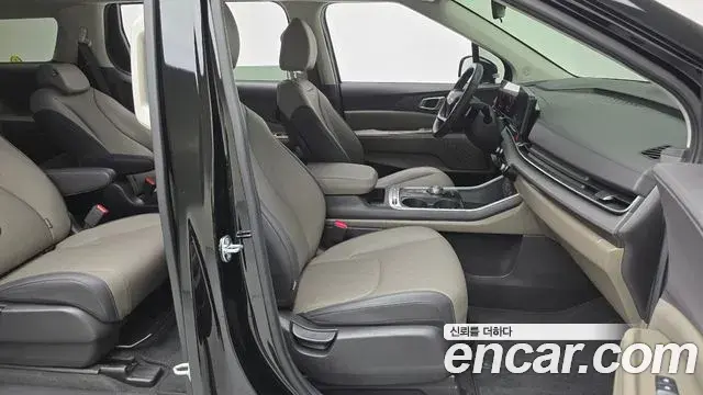 Kia Carnival 2025 — Фото 11/20