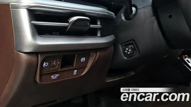 Hyundai Grandeur 2023 — Şəkil 13/20