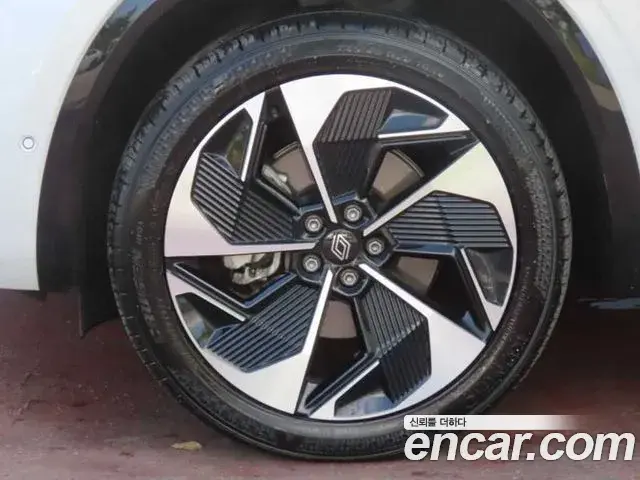 Renault Samsung Grand Koleos 2025 — Şəkil 17/20