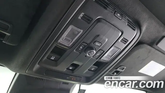 Cadillac Escalade 2024 — Photo 22/35