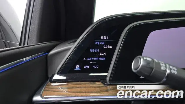 Cadillac Escalade 2024 — Photo 13/35