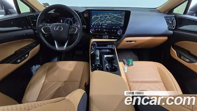 Lexus NX350h 2023 — ფოტო 11/20