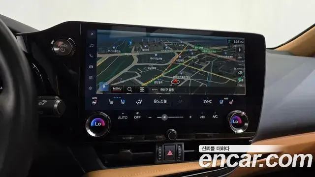 Lexus NX350h 2023 — ფოტო 15/20