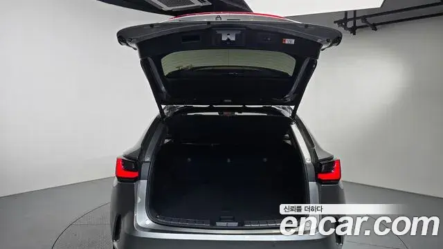Lexus NX350h 2023 — ფოტო 20/20