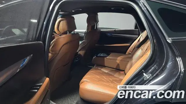 Genesis Electrified G80 2020 — Photo 12/20