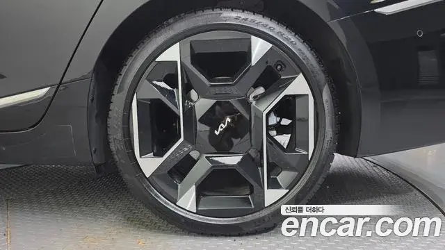 Kia K8 2024 — Photo 5/20