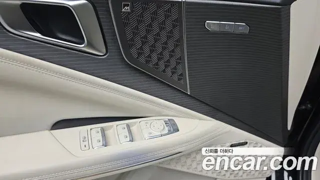 Kia K8 2024 — Photo 11/20