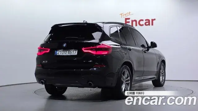 BMW X3 2021 — Фото 2/20