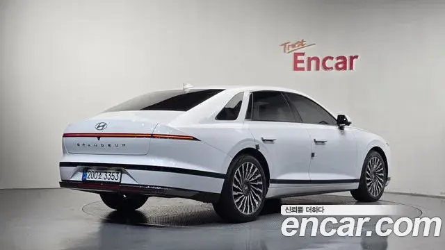 Hyundai Grandeur 2024 — Şəkil 2/20