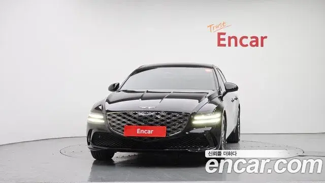 Genesis Electrified G80 2025 — Photo 3/20