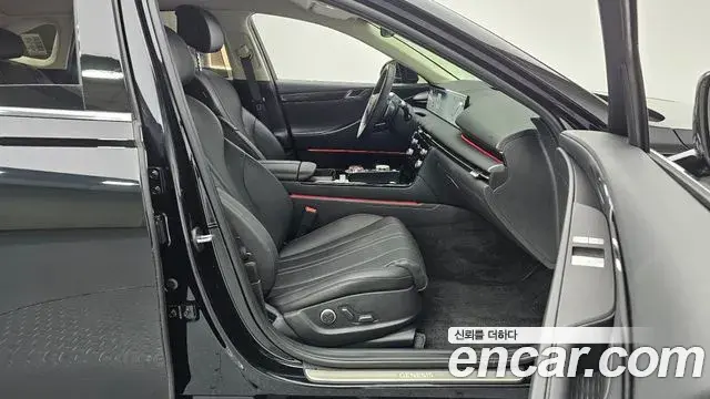 Genesis Electrified G80 2025 — Photo 11/20