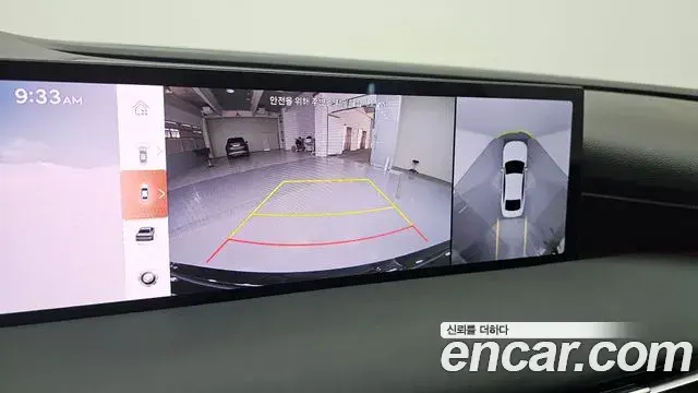 Genesis Electrified G80 2025 — Photo 16/20