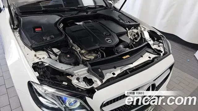 Mercedes-Benz E-Class 2020 — Şəkil 6/20