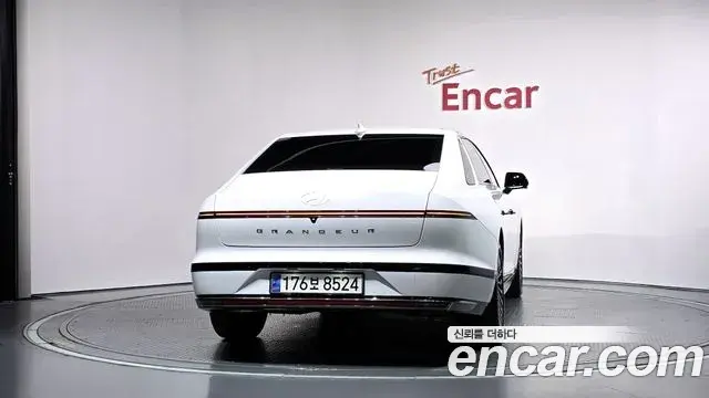 Hyundai Grandeur 2024 — Photo 4/20