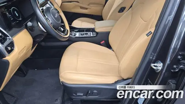 Kia Sorento 2022 — Photo 18/20