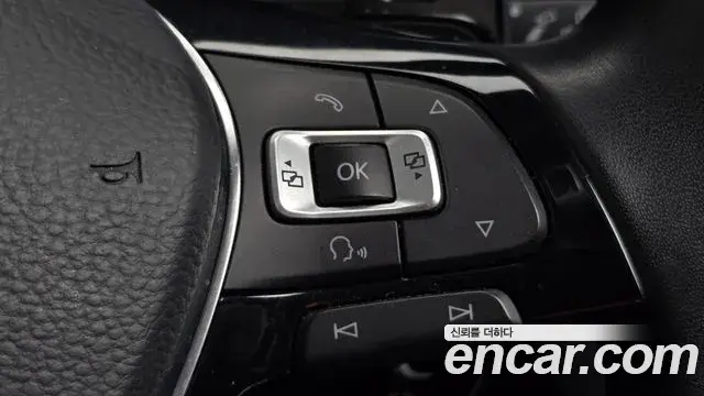 Volkswagen Tiguan 2018 — Photo 18/20