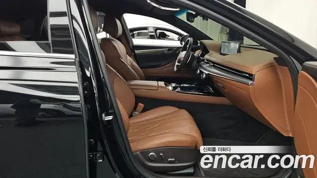 Genesis Electrified G80 2022 — Photo 11/20