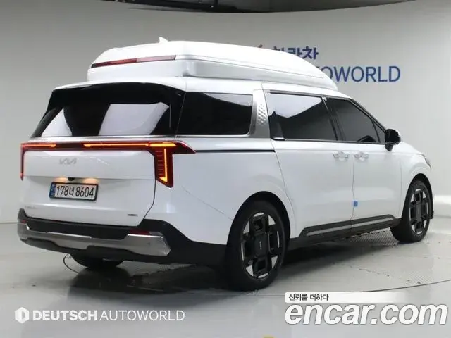 Kia Carnival 2024 — Photo 1/20