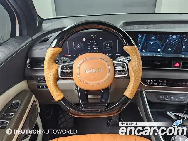 Kia Carnival 2024 — Photo 13/20