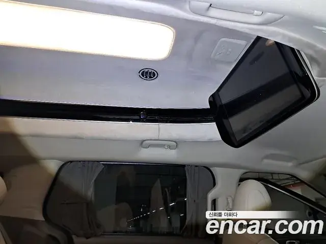 Kia Carnival 2026 — Photo 18/20