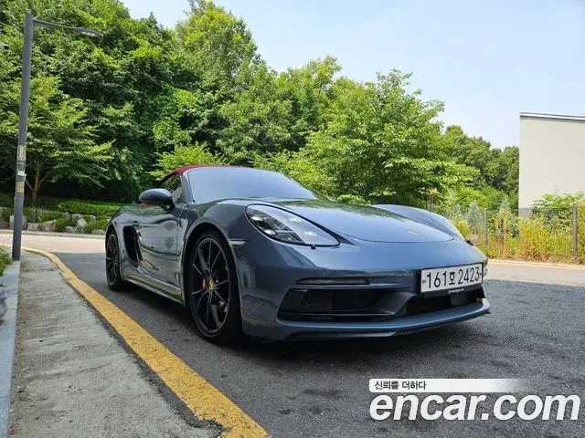 Porsche 718 Boxster 2018 — Фото 1/19